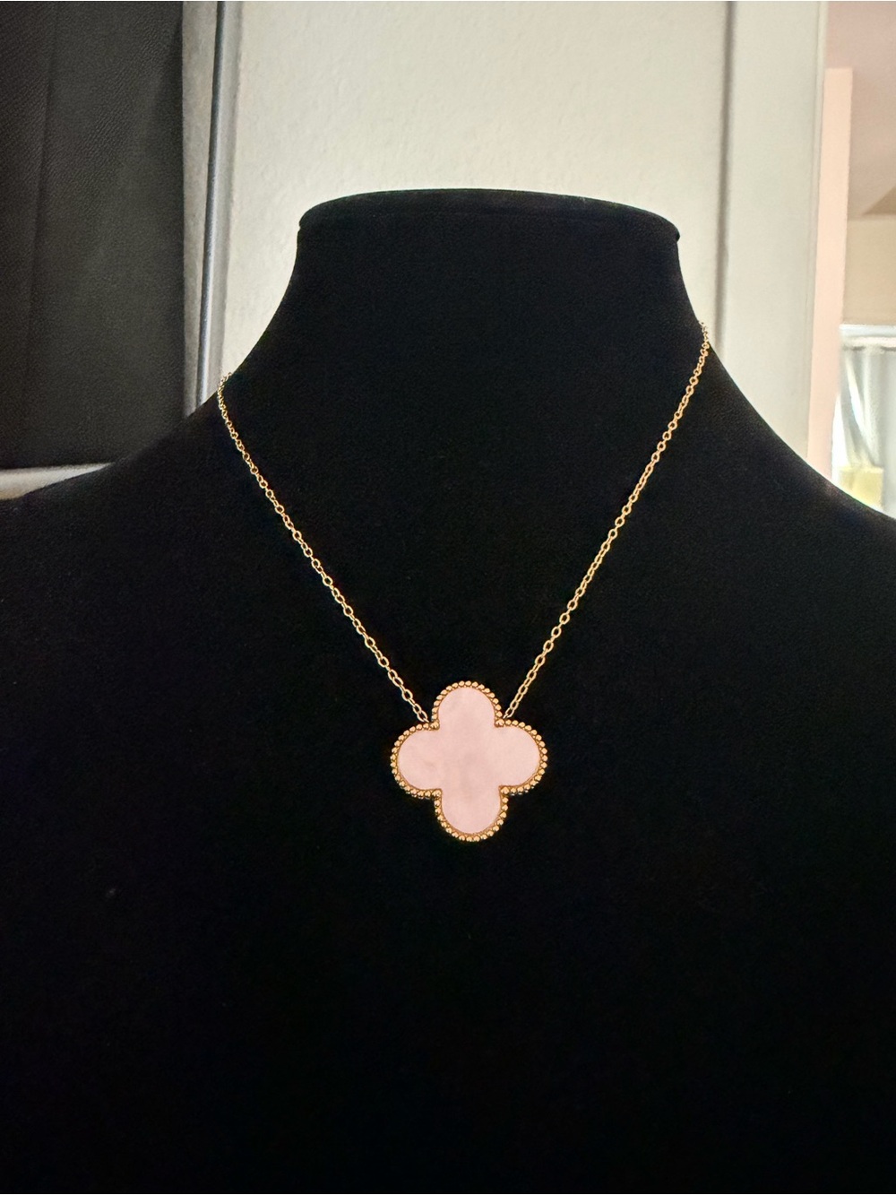 Pink Clover Pendant Necklace - Gold Tone stainless steel no tarnish